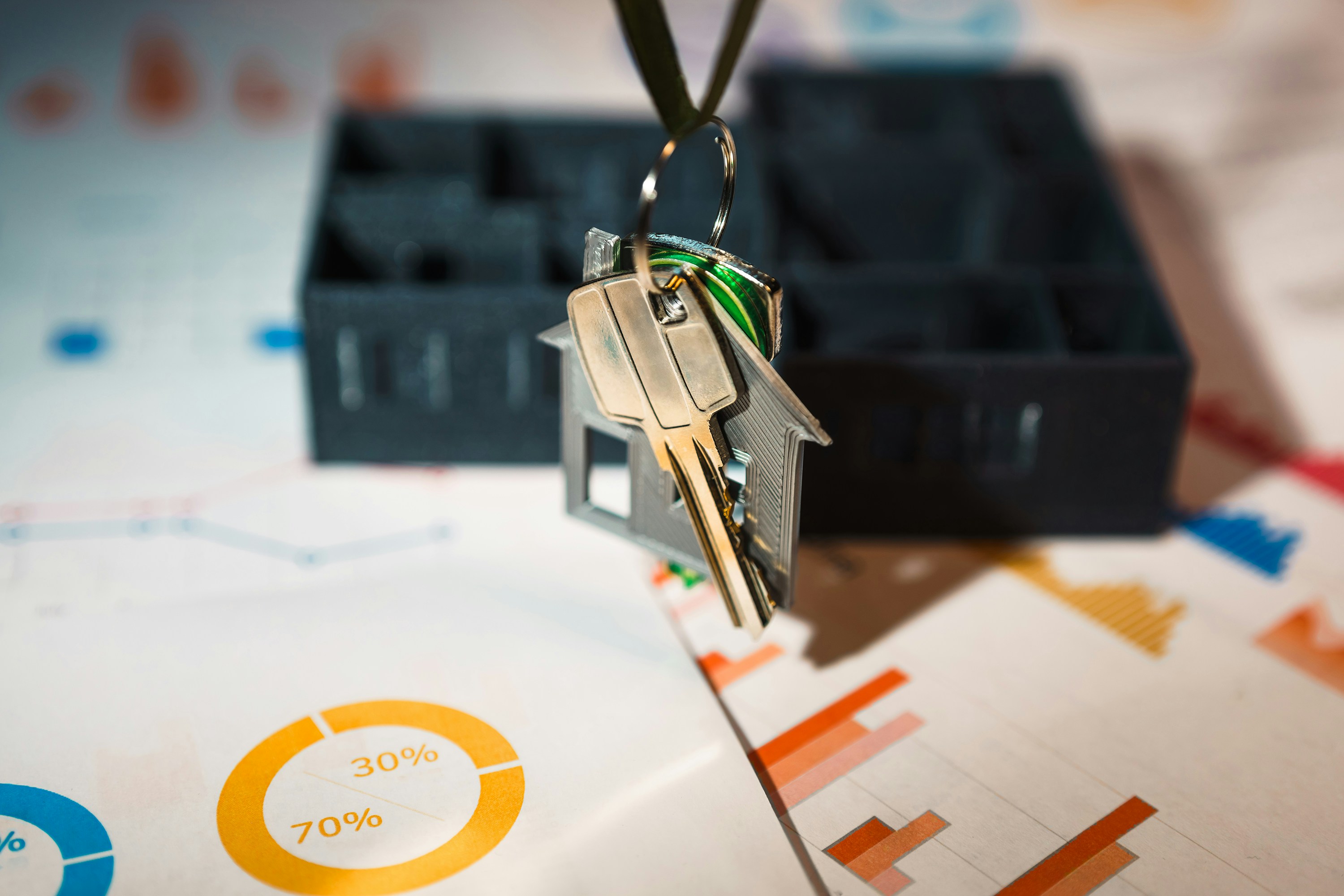How Hosts Can Prepare a Clear, Trustworthy Listing — furnished mid-term rental guide